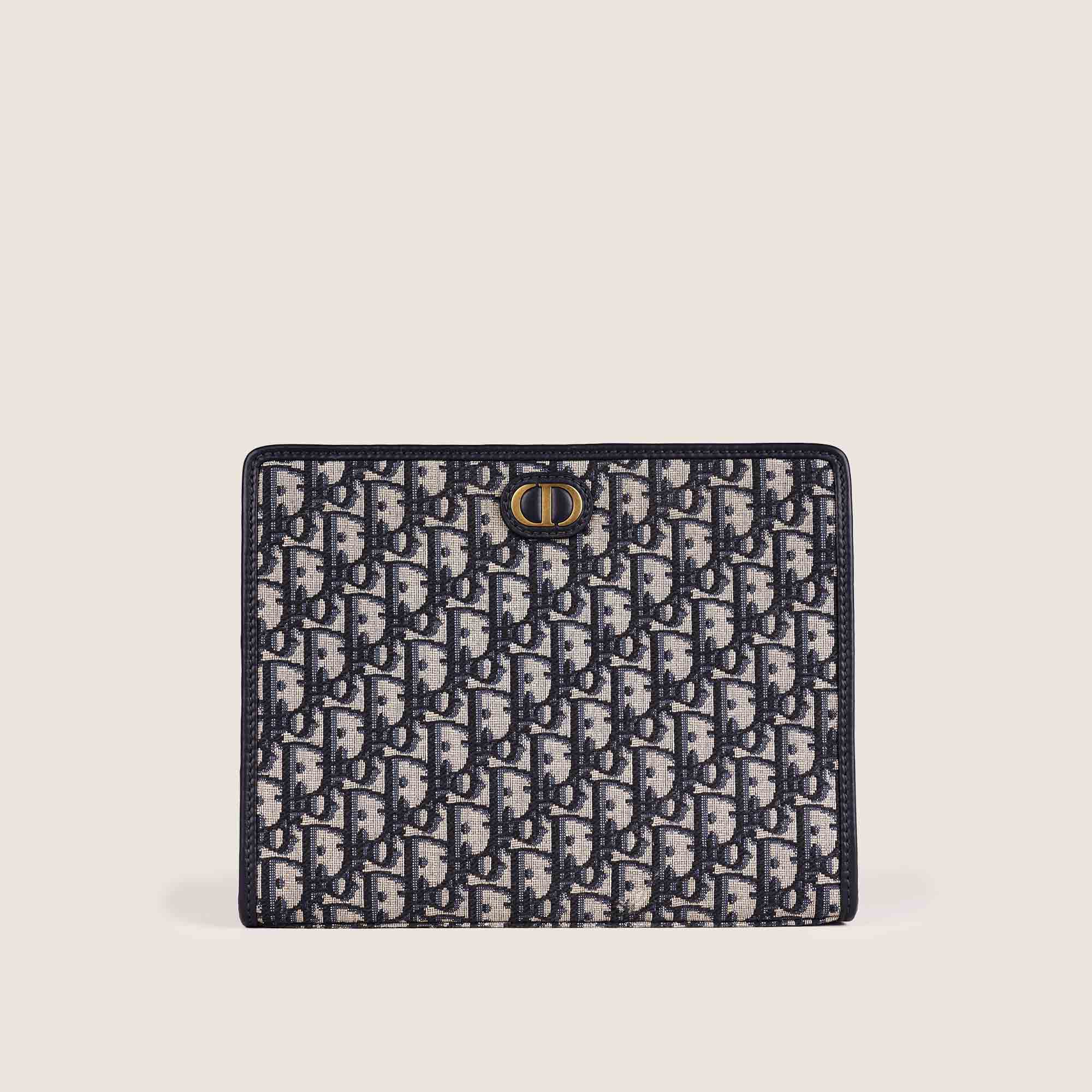 30 Montaigne Dea Pouch - CHRISTIAN DIOR - Affordable Luxury image