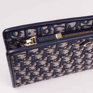 30 Montaigne Dea Pouch - CHRISTIAN DIOR - Affordable Luxury thumbnail image