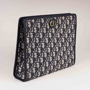 30 Montaigne Dea Pouch - CHRISTIAN DIOR - Affordable Luxury thumbnail image