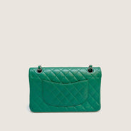 Classic Medium Double Flap Bag thumbnail image