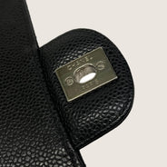 Classic Medium Double Flap Bag thumbnail image