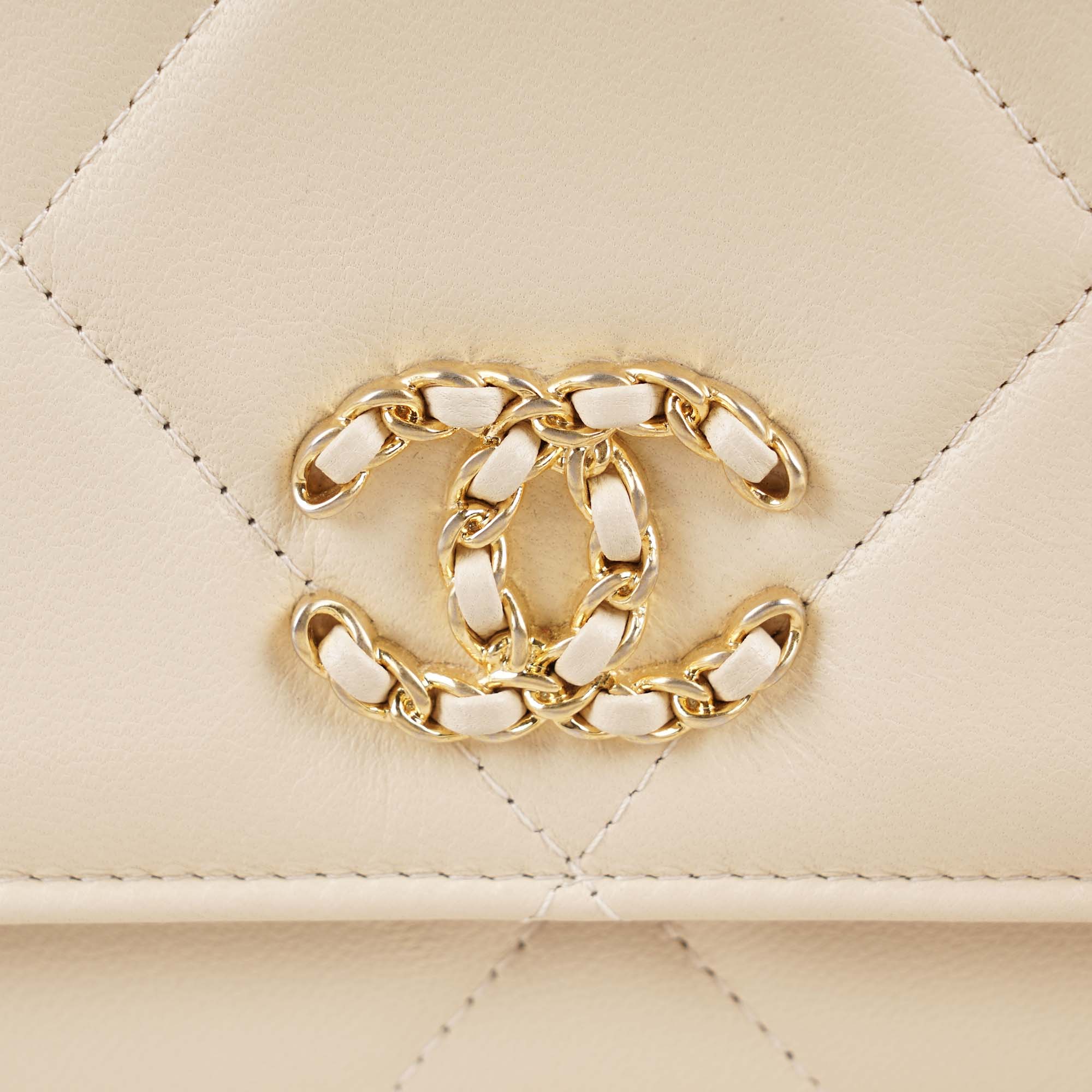 19 Wallet on Chain image