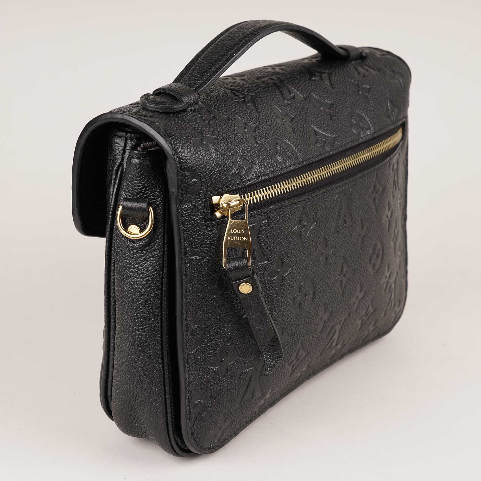 Pochette Metis Black Shoulder Bag image