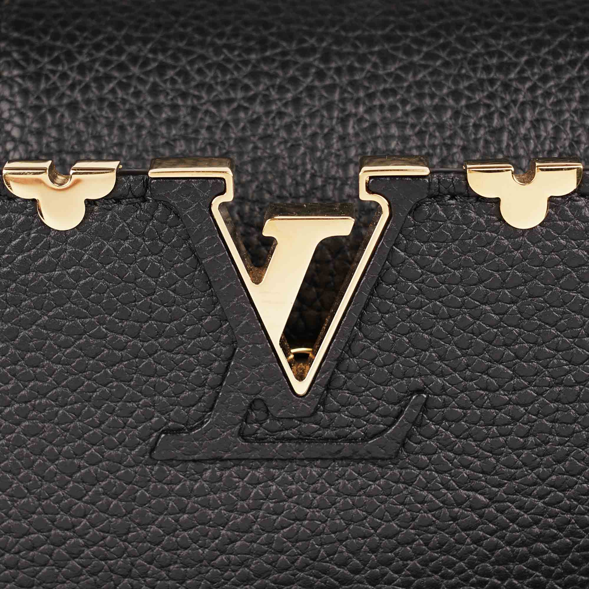 Capucines Mini Handbag image