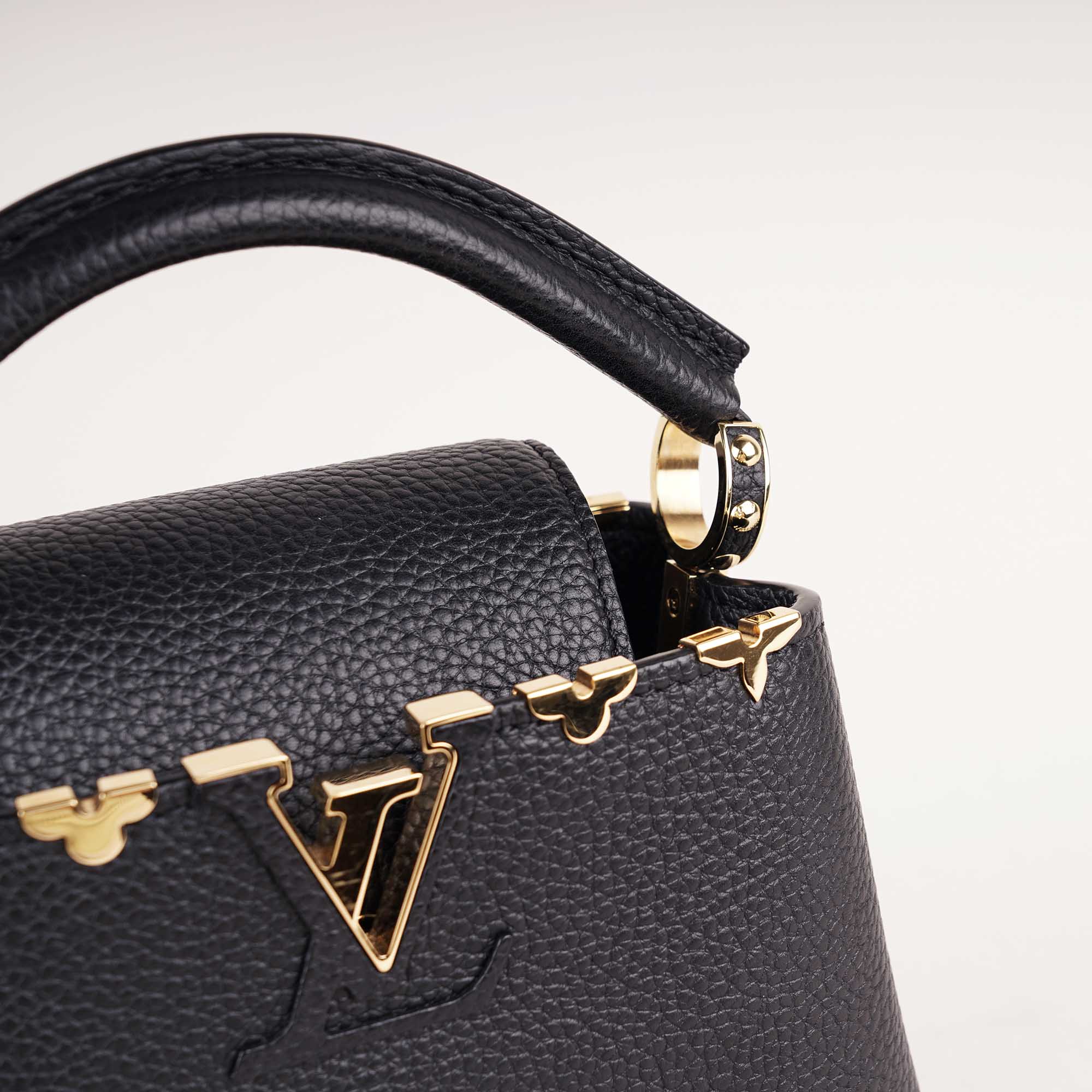 Capucines Mini Handbag image