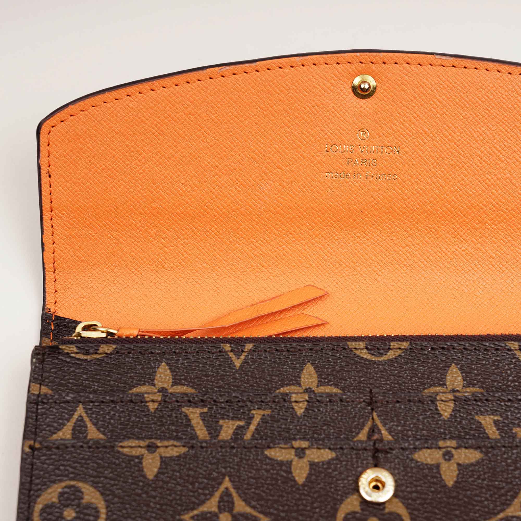 Emelie Wallet image