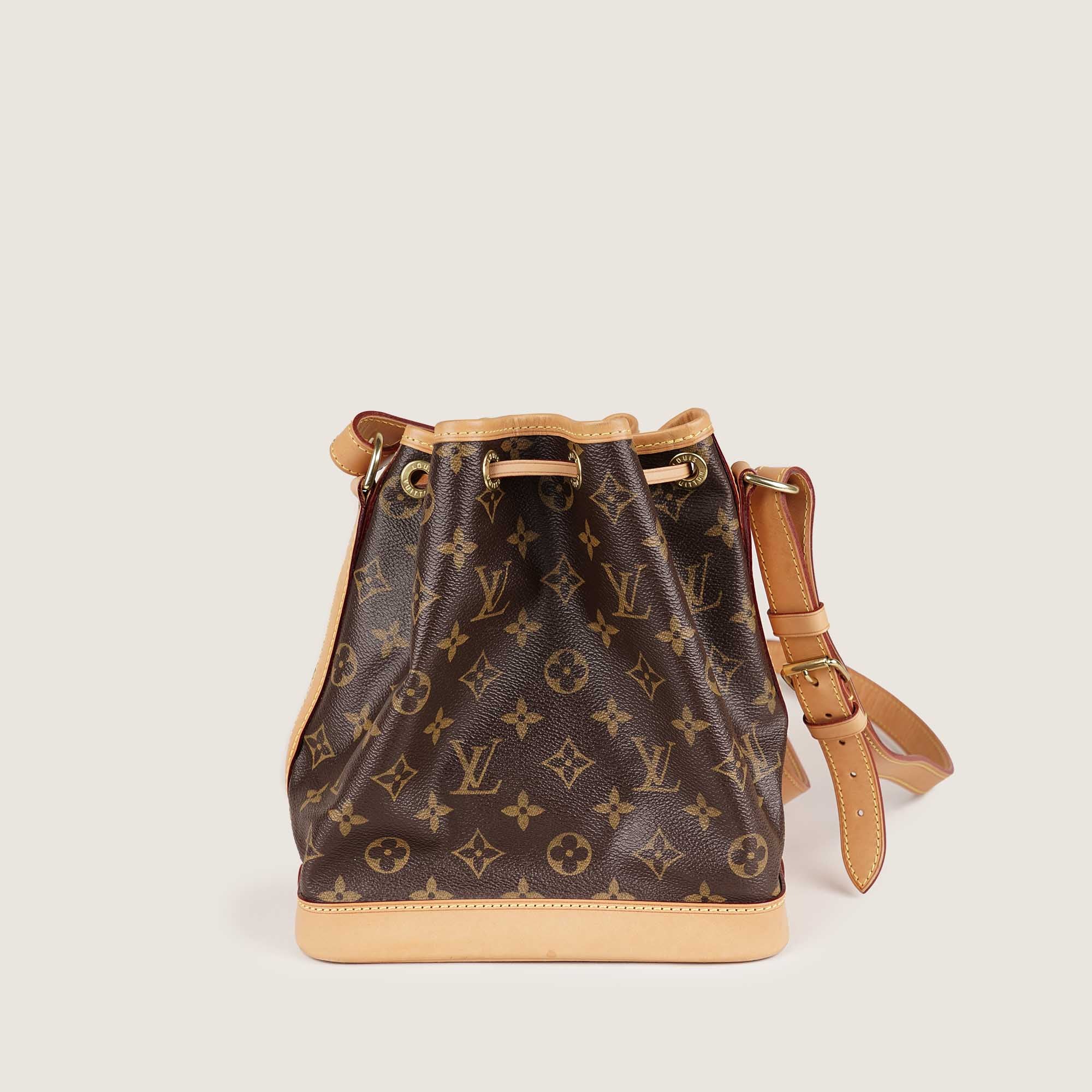 Noé BB Bucket Bag image