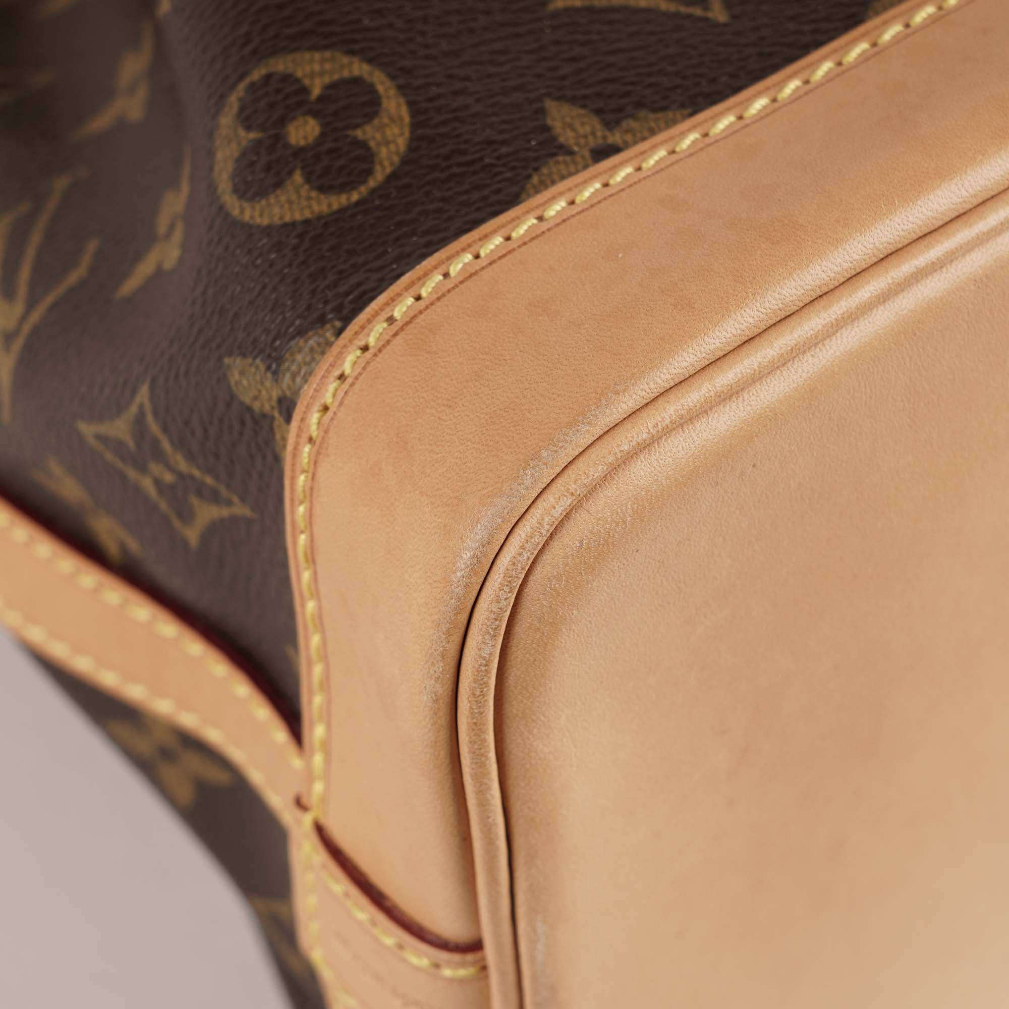 Noé BB Bucket Bag image