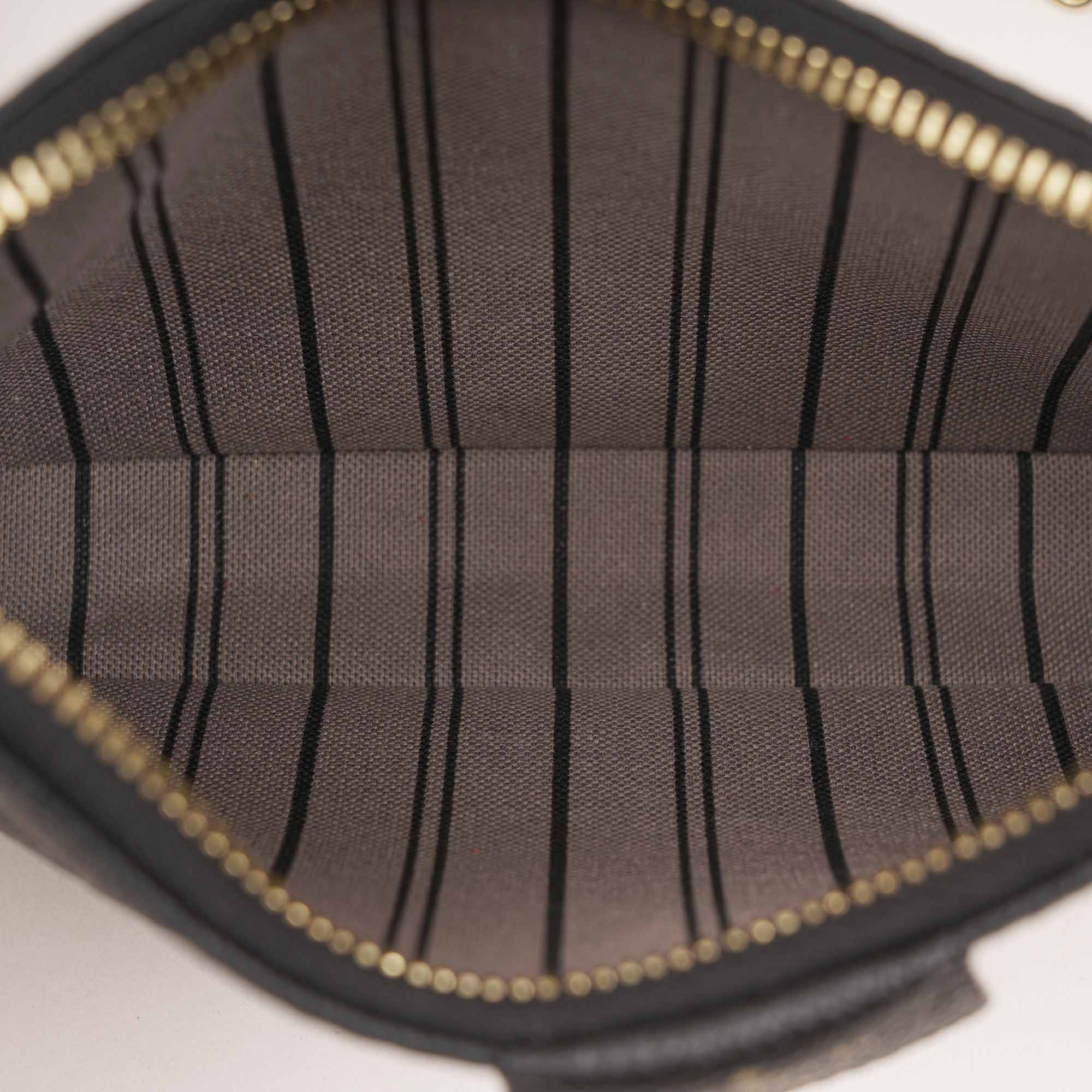 Easy Pouch On Strap image