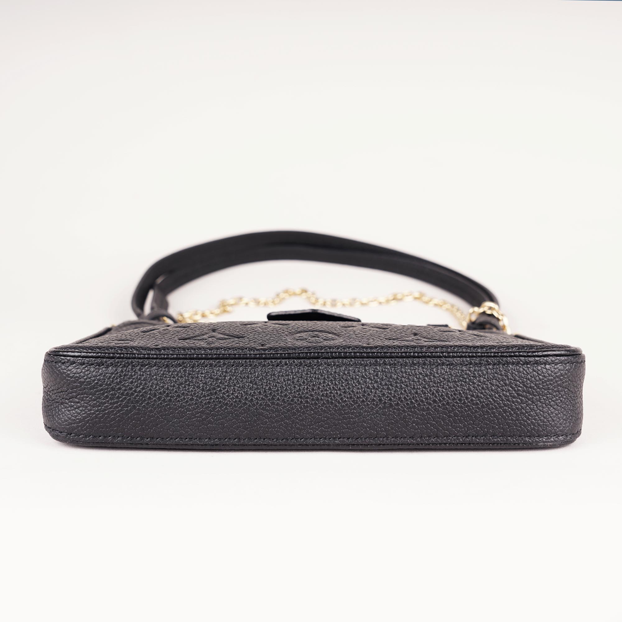 Easy Pouch On Strap image