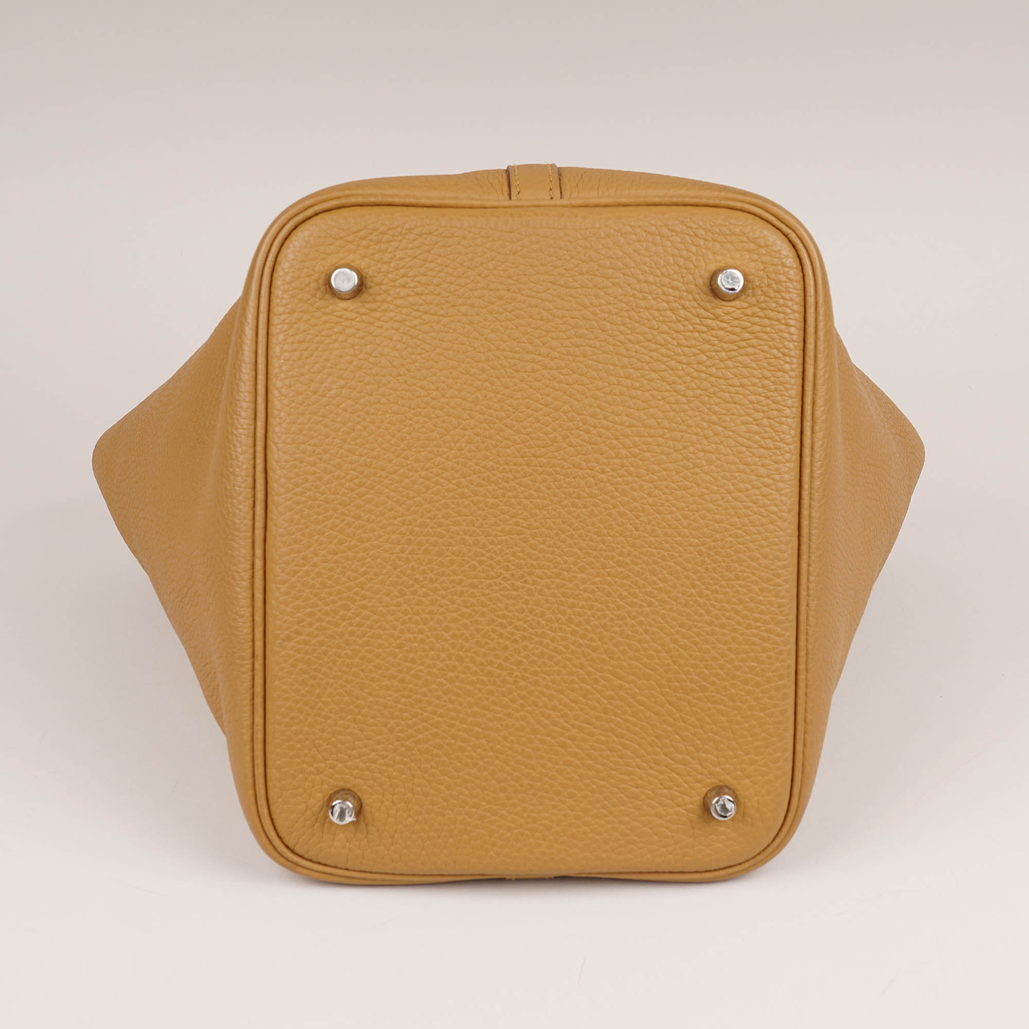 Picotin 22 Top Handle image