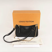 Easy Pouch On Strap thumbnail image
