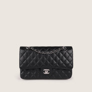 Classic Medium Double Flap Bag thumbnail image