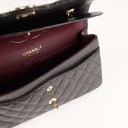 Classic Medium Double Flap Bag thumbnail image