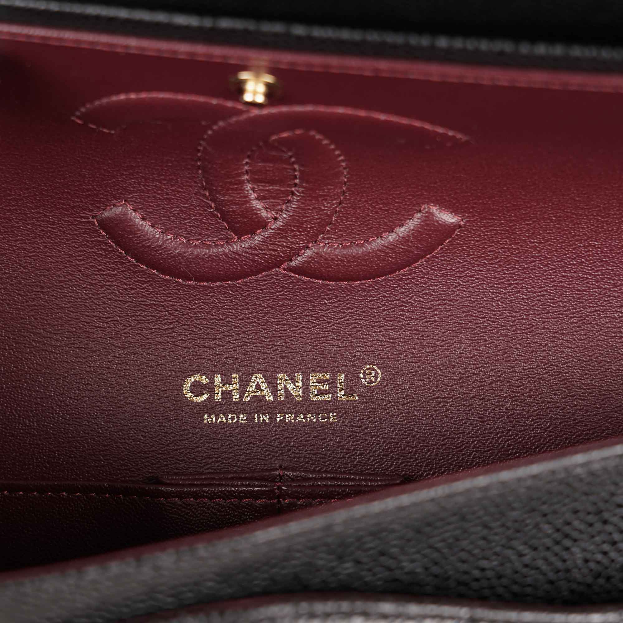 Classic Medium Double Flap Bag image