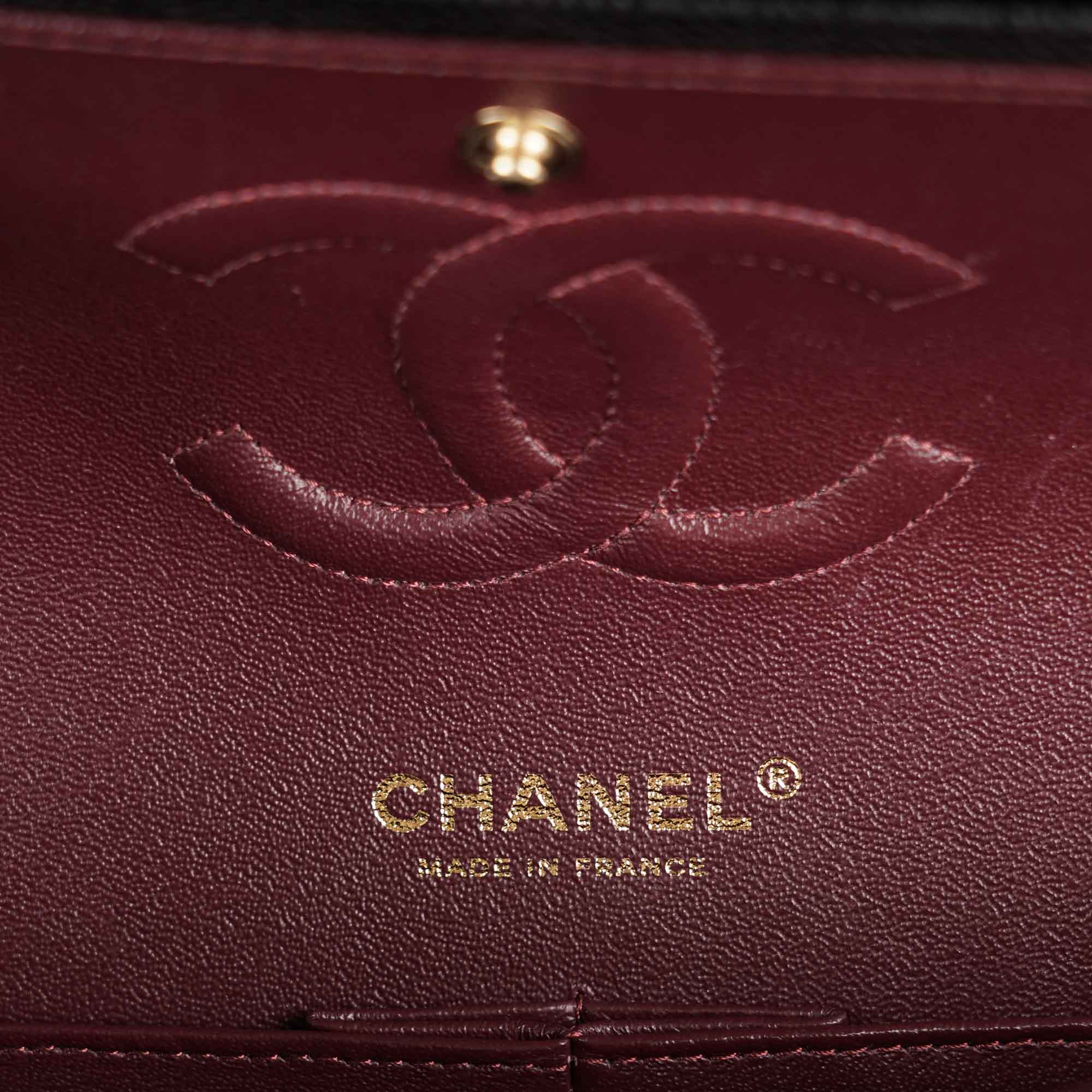 Classic Medium Double Flap Bag image