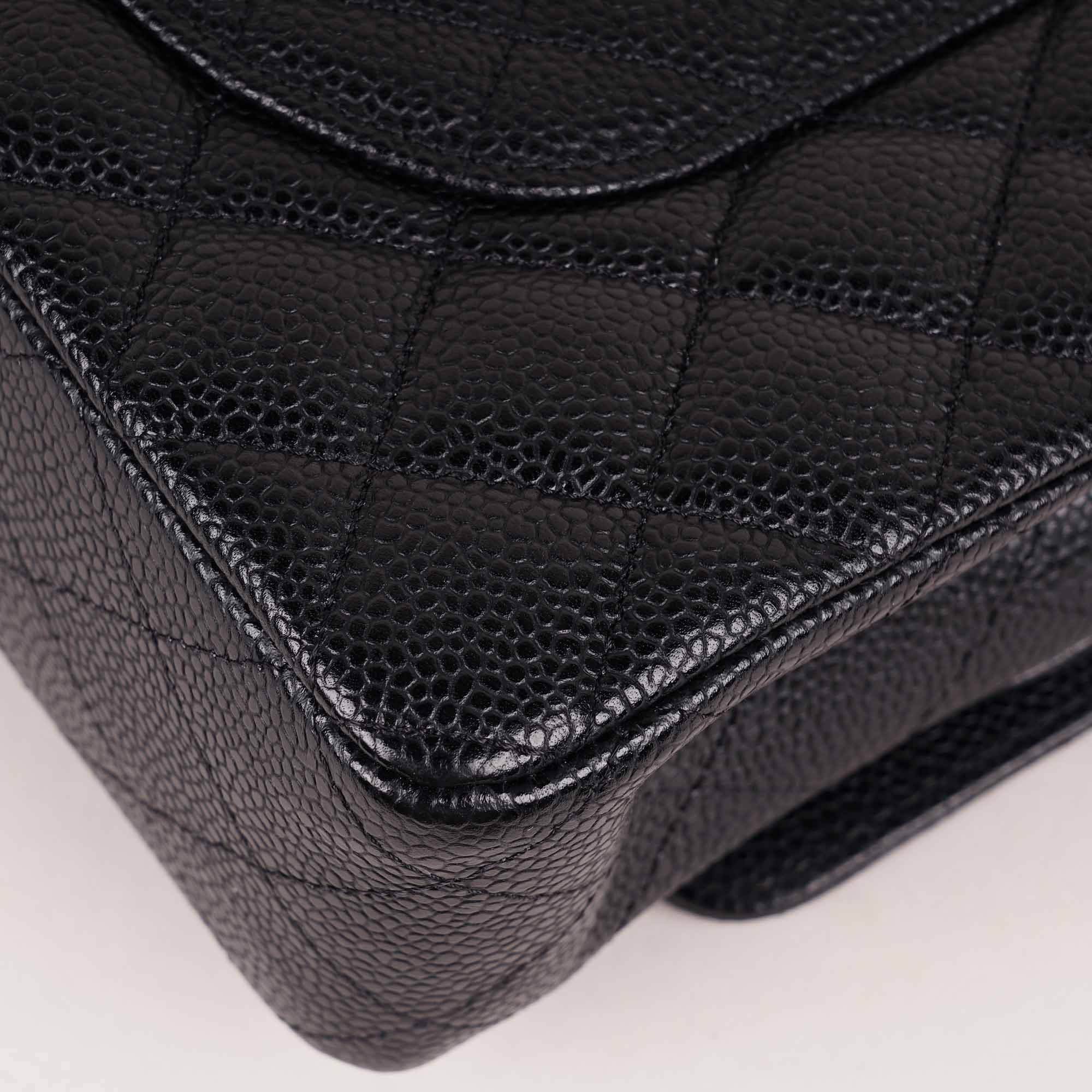 Classic Medium Double Flap Bag image