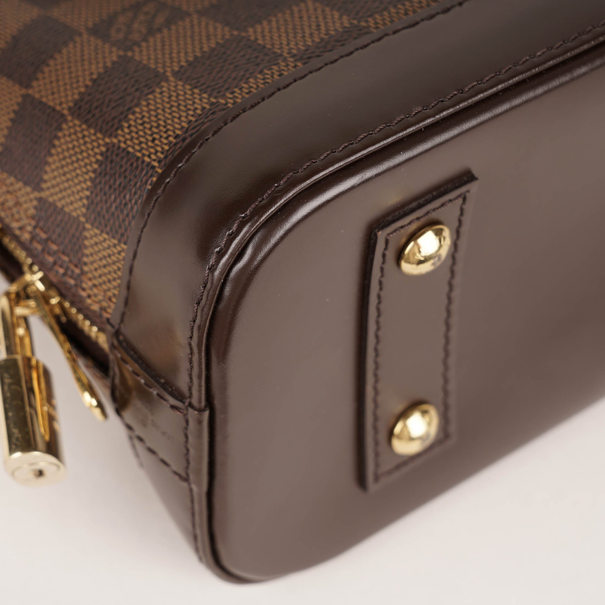 Alma BB Damier Ebene Canvas image