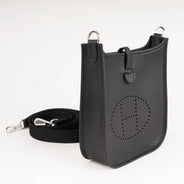 Mini Evelyne 16 Shoulder Bag thumbnail image