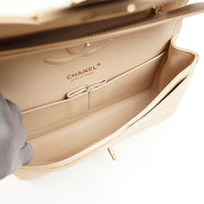 Classic Medium Double Flap Bag thumbnail image