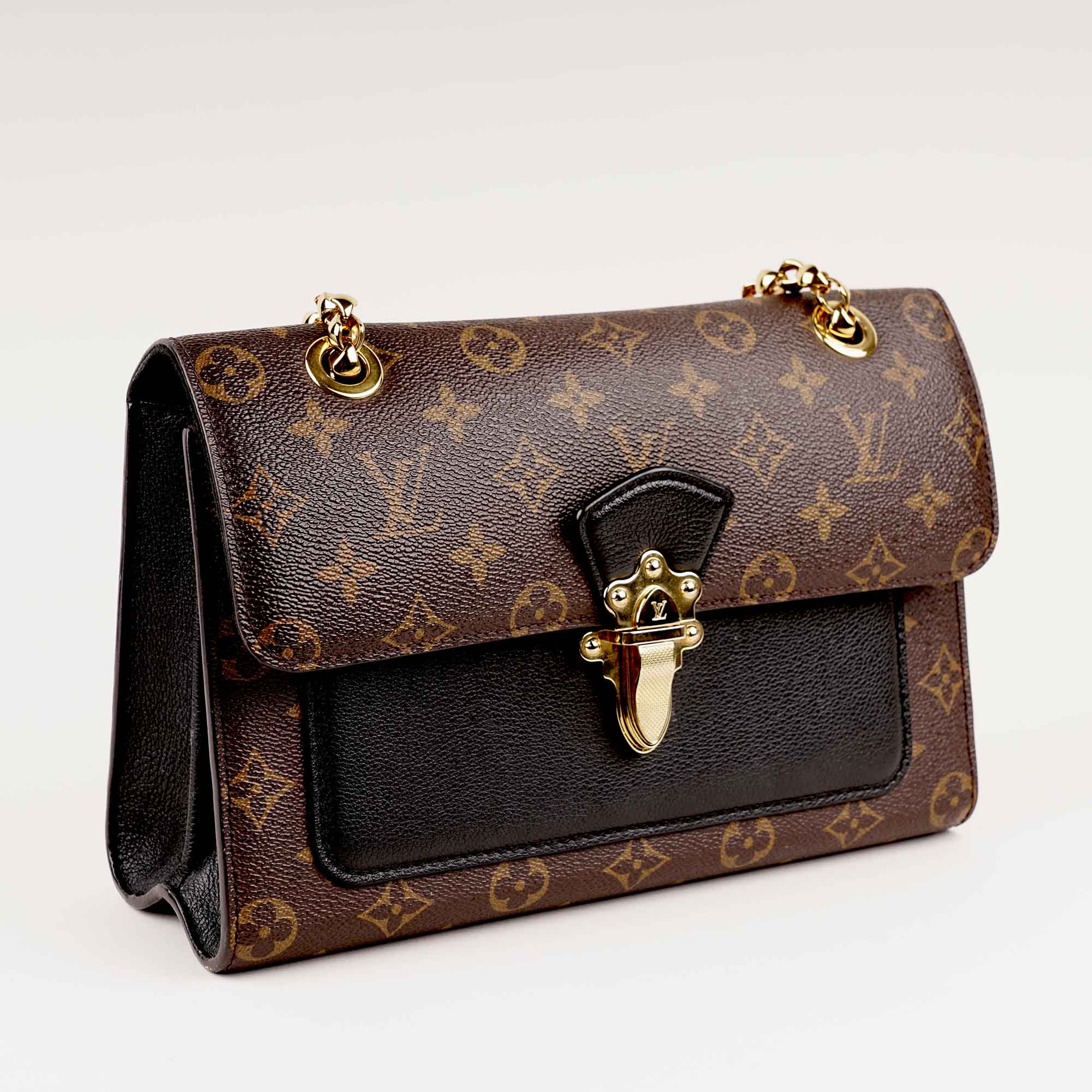 Victoire Shoulder Bag image