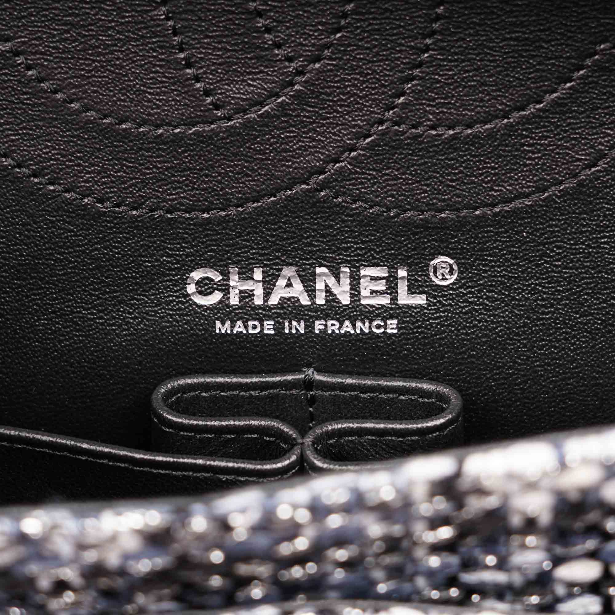 Medium Reissue 2.55 Shoulder Bag image