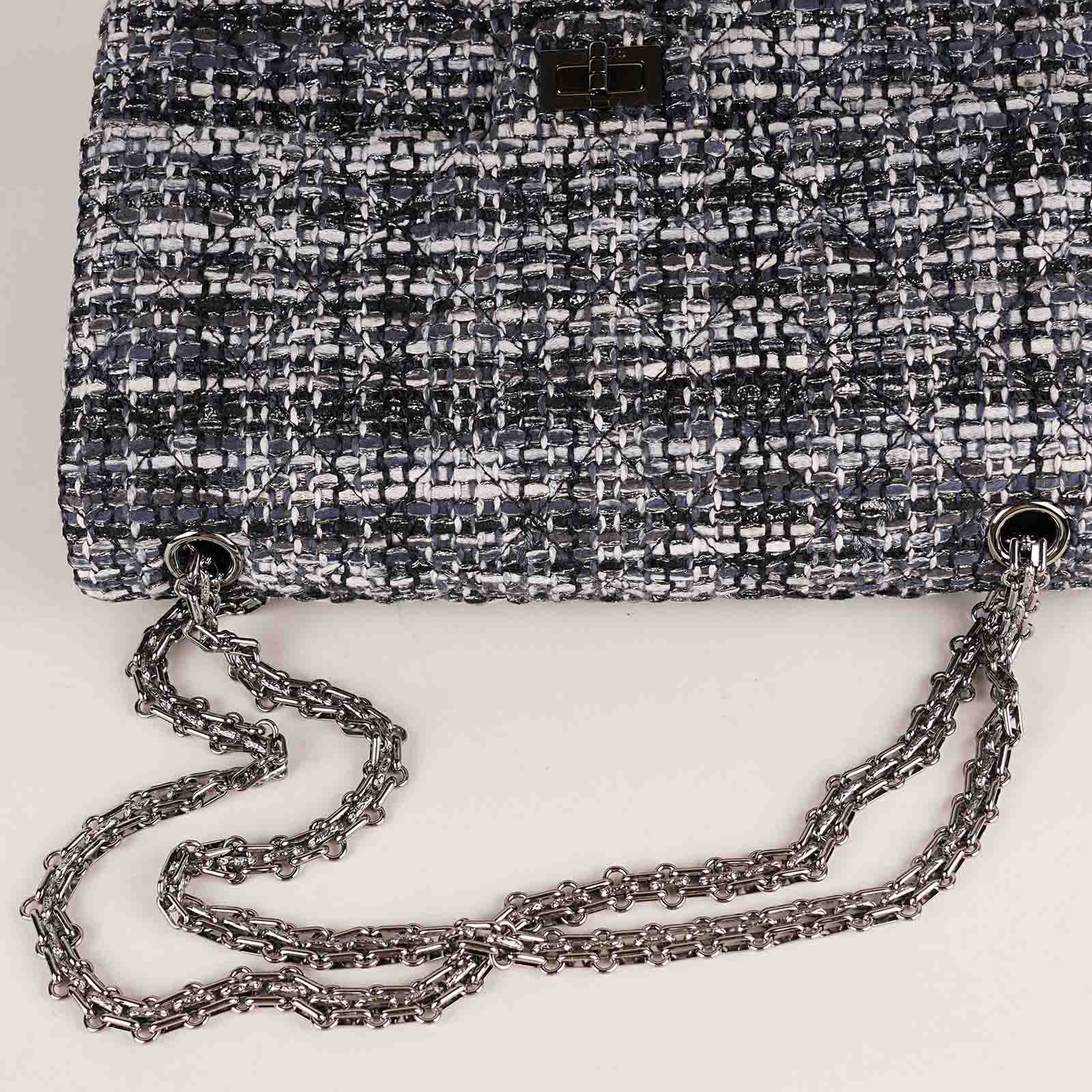 Medium Reissue 2.55 Shoulder Bag image