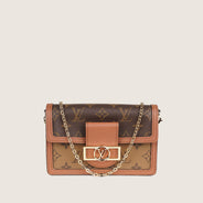 Dauphine Chain Wallet thumbnail image