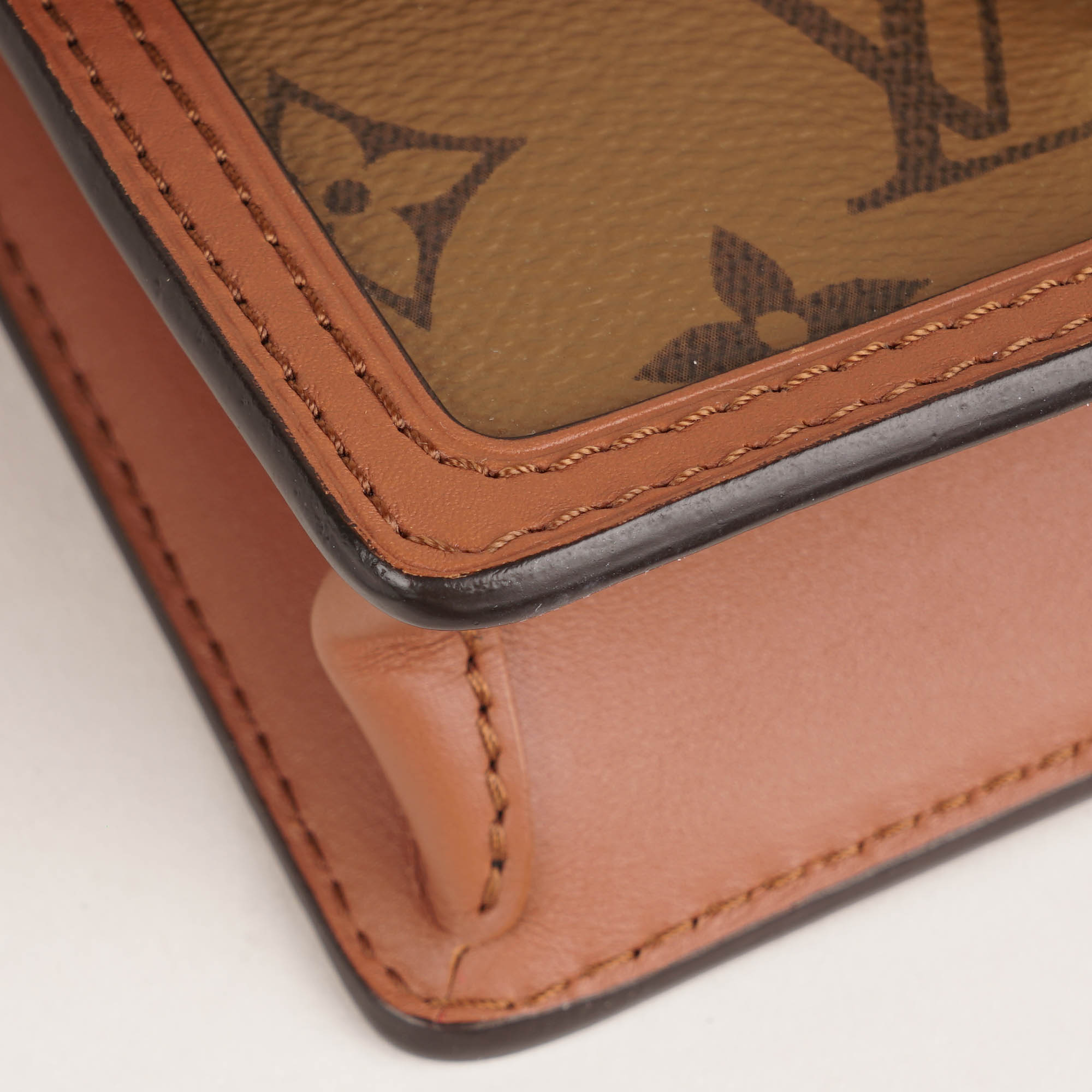 Dauphine Chain Wallet image