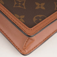 Dauphine Chain Wallet thumbnail image