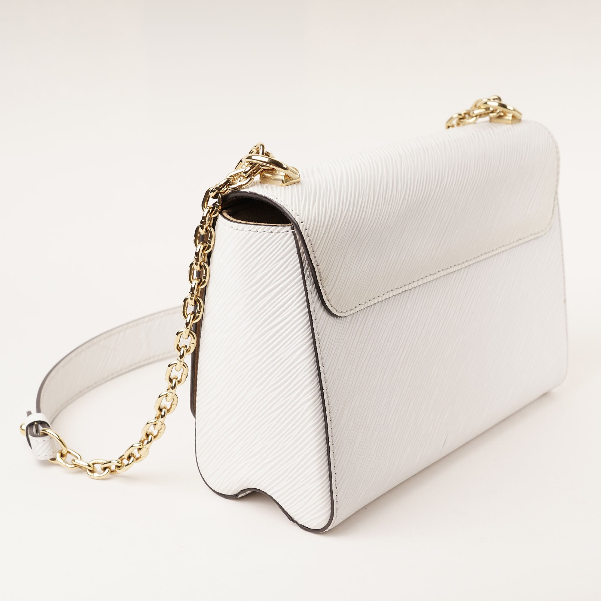 Twist MM Shoulder Bag image
