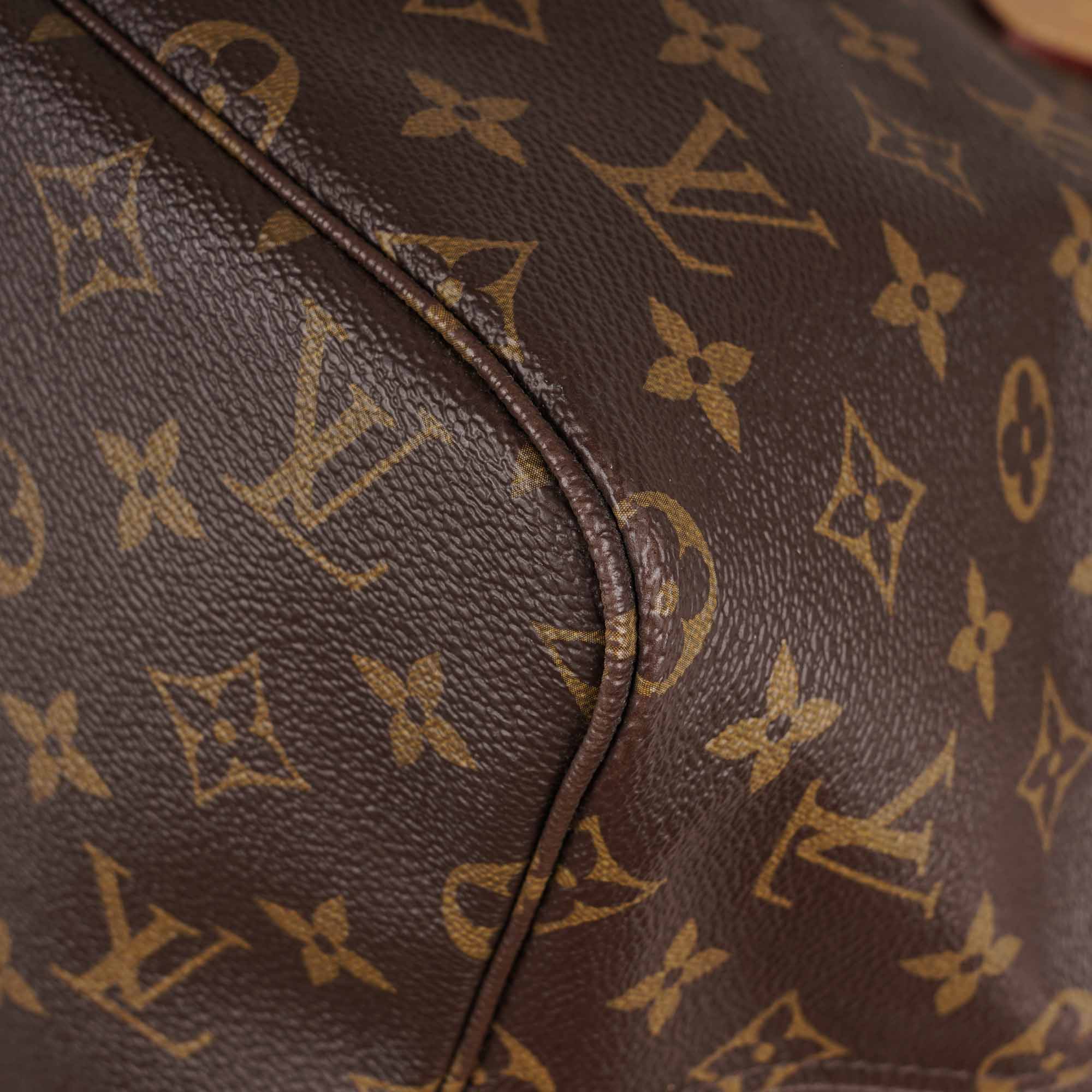 Neverfull GM Tote Bag image