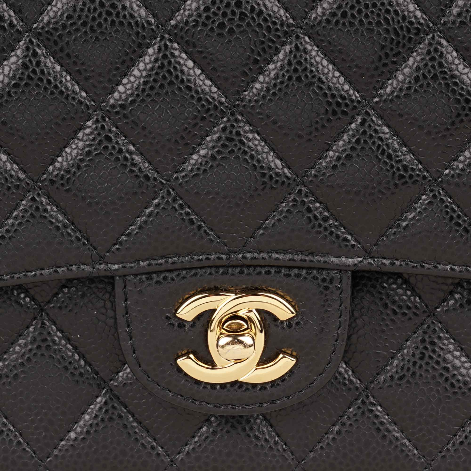 Classic Medium Double Flap Bag 2023 image