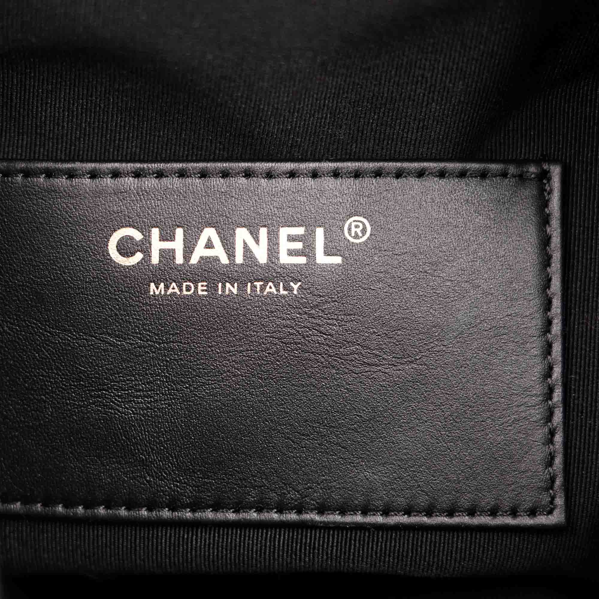 25 Small Handbag image