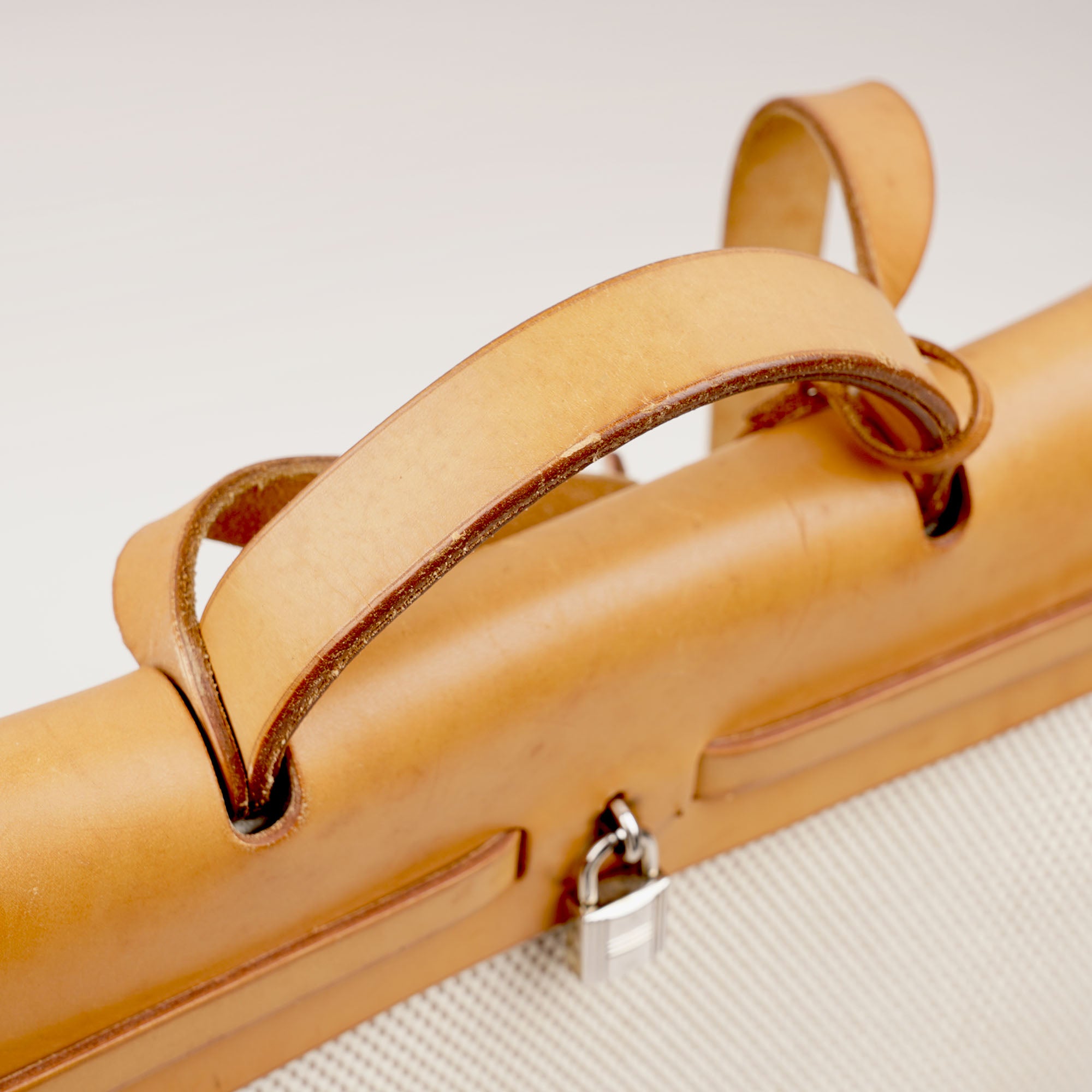 Herbag 39 Shoulder Bag image
