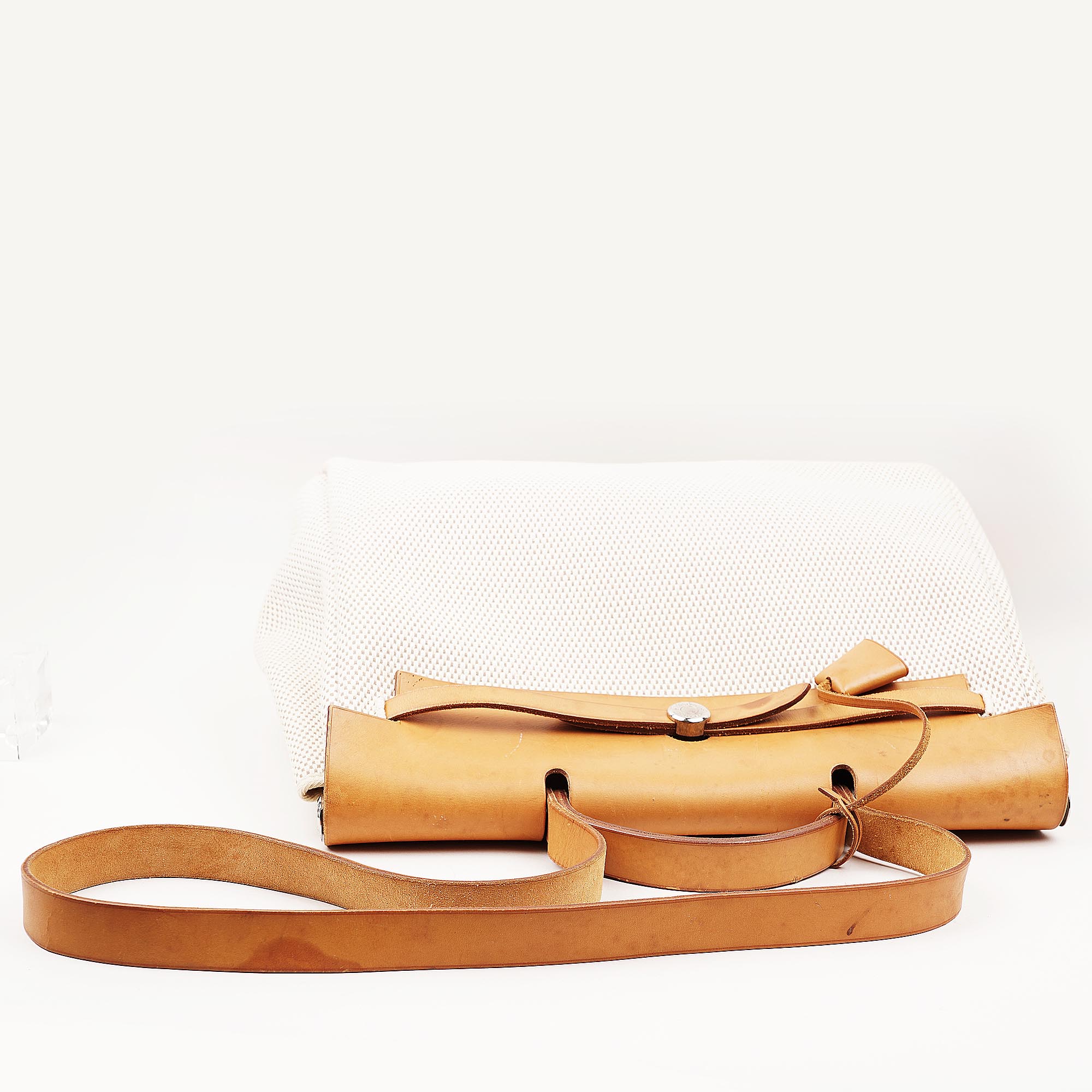 Herbag 39 Shoulder Bag image