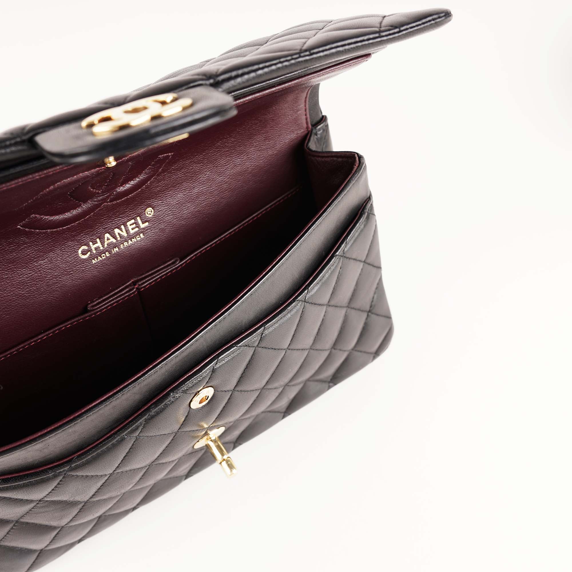 Classic Medium Double Flap Bag image