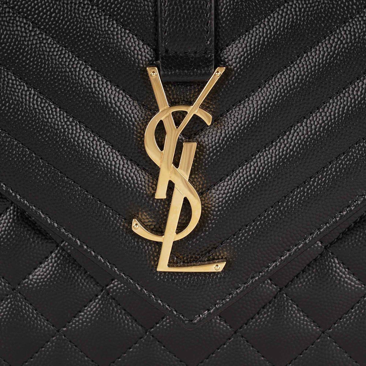 Medium Envelope Shoulder Bag image