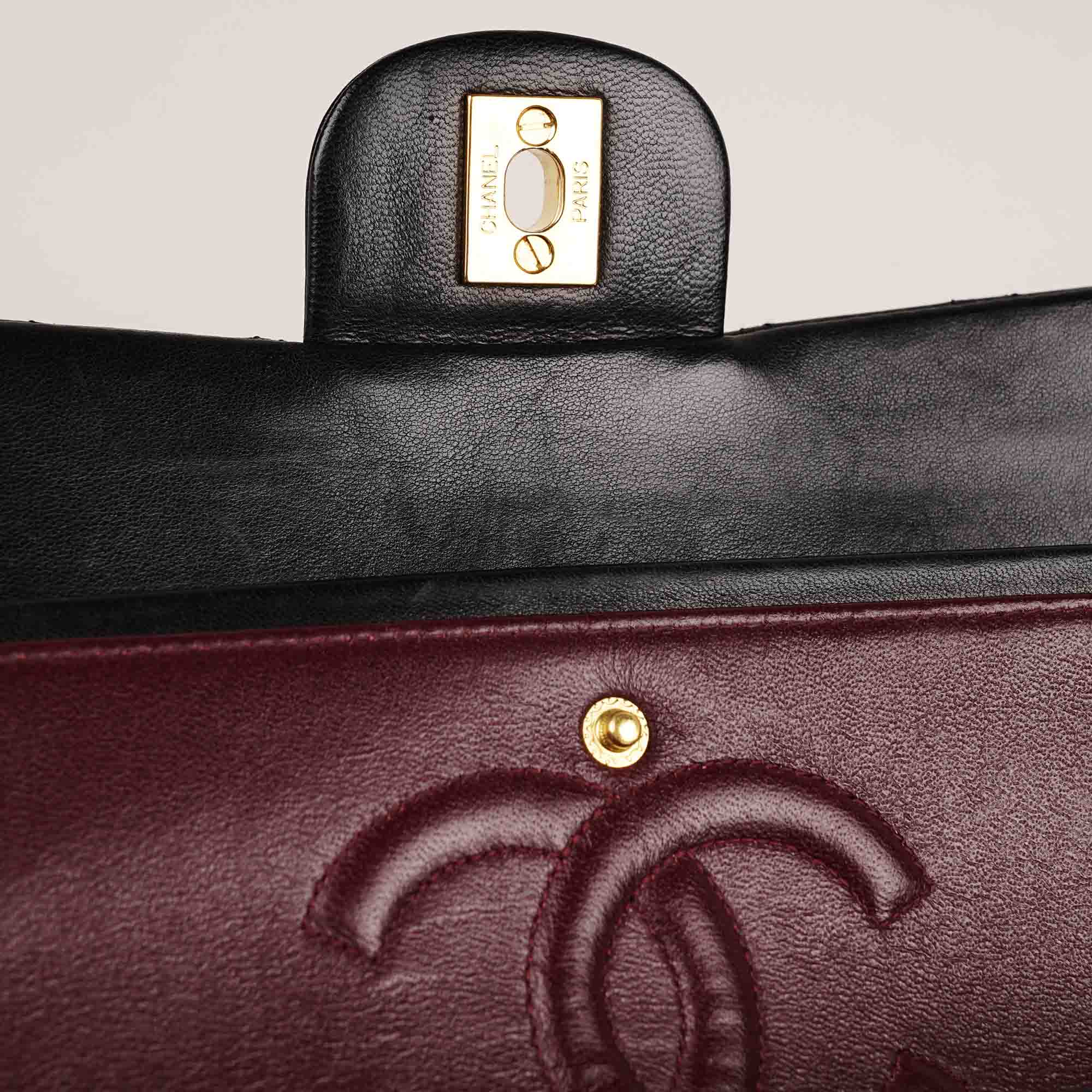 Classic Medium Double Flap Bag Black image