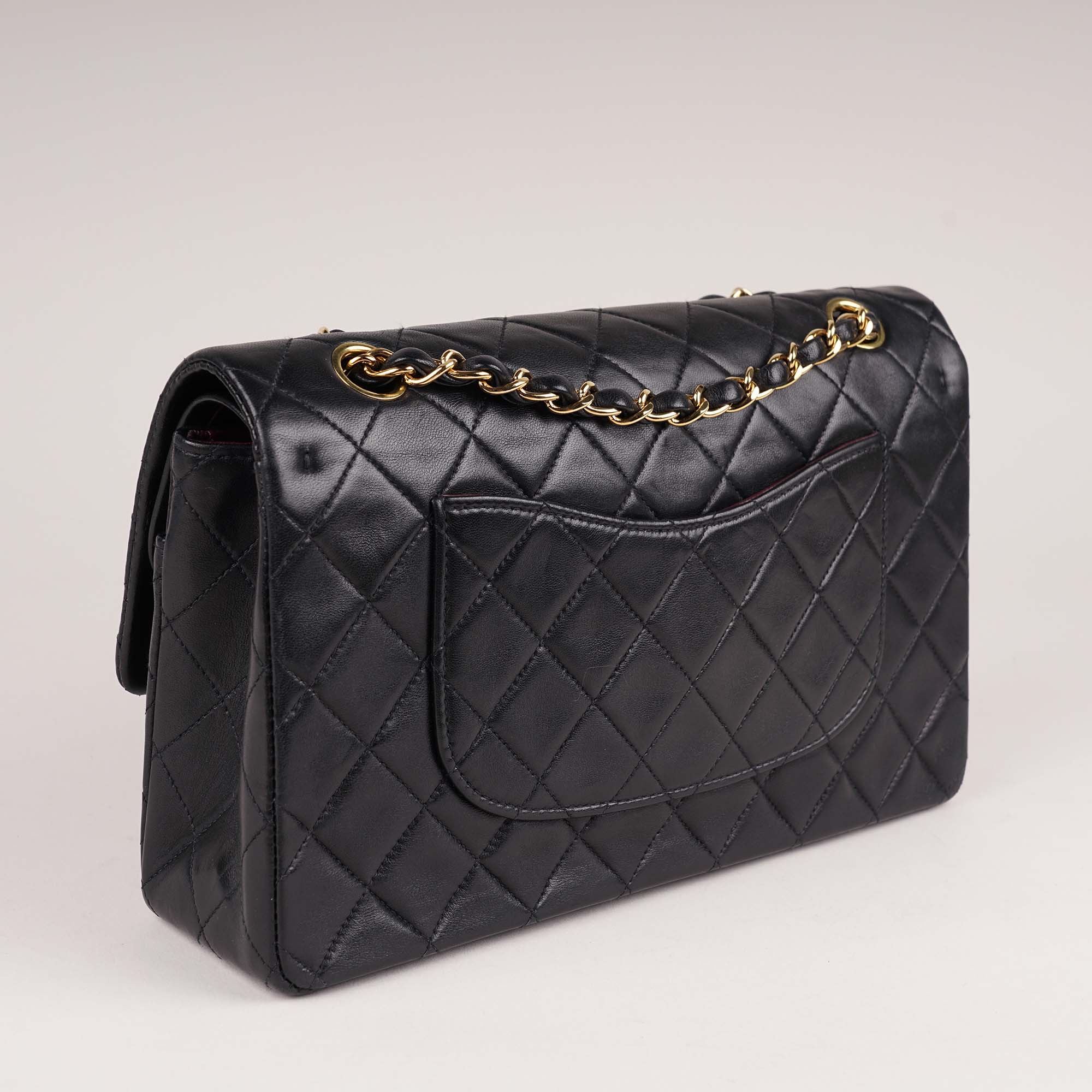 Classic Medium Double Flap Bag Black image