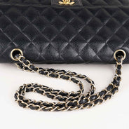 Classic Medium Double Flap Bag thumbnail image