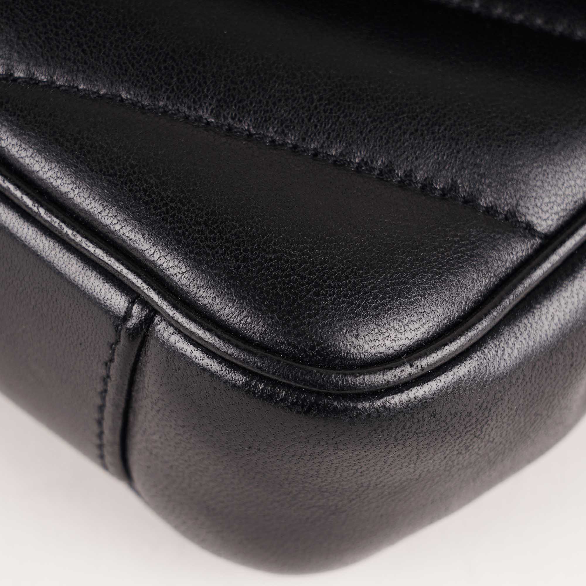 Mini LouLou Chain Bag image