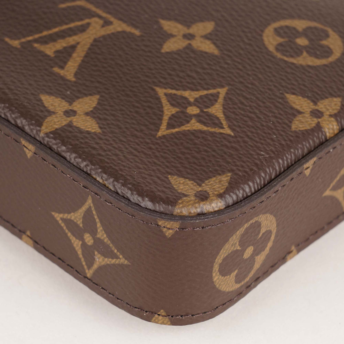 Pochette Félicie Monogram Canvas image