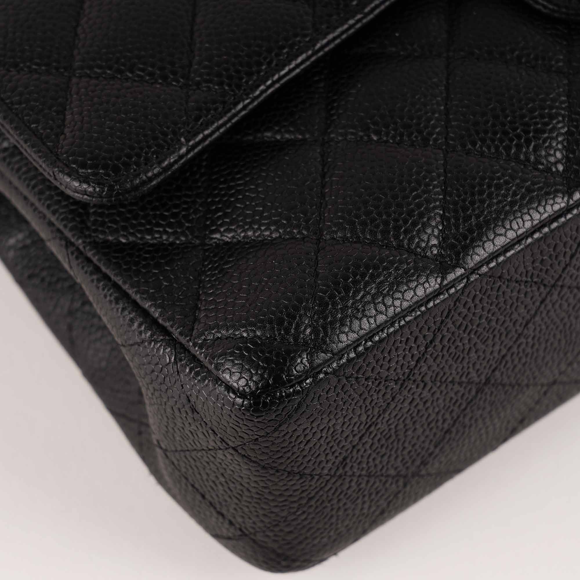 Classic Medium Double Flap Bag image