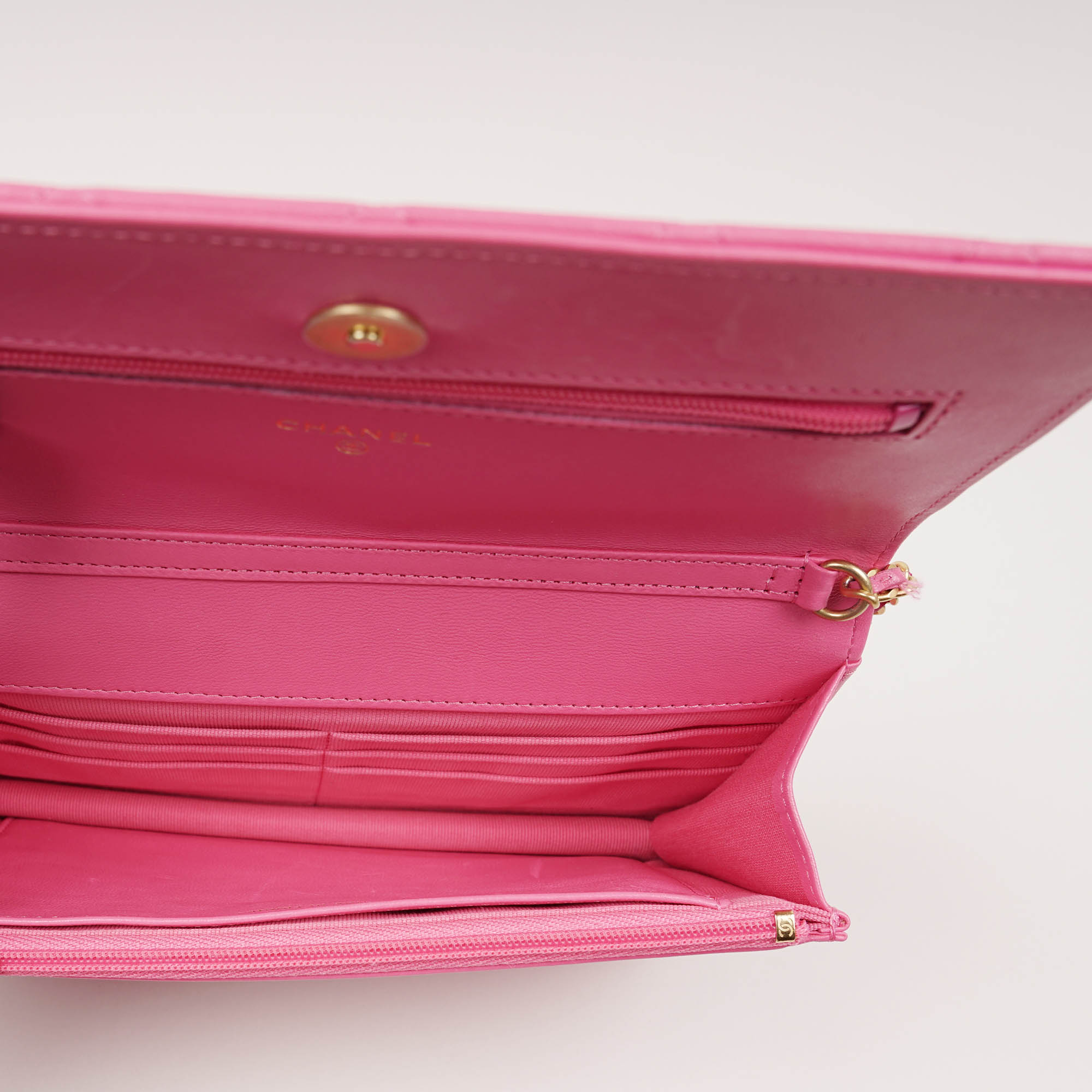 Wallet on Chain image