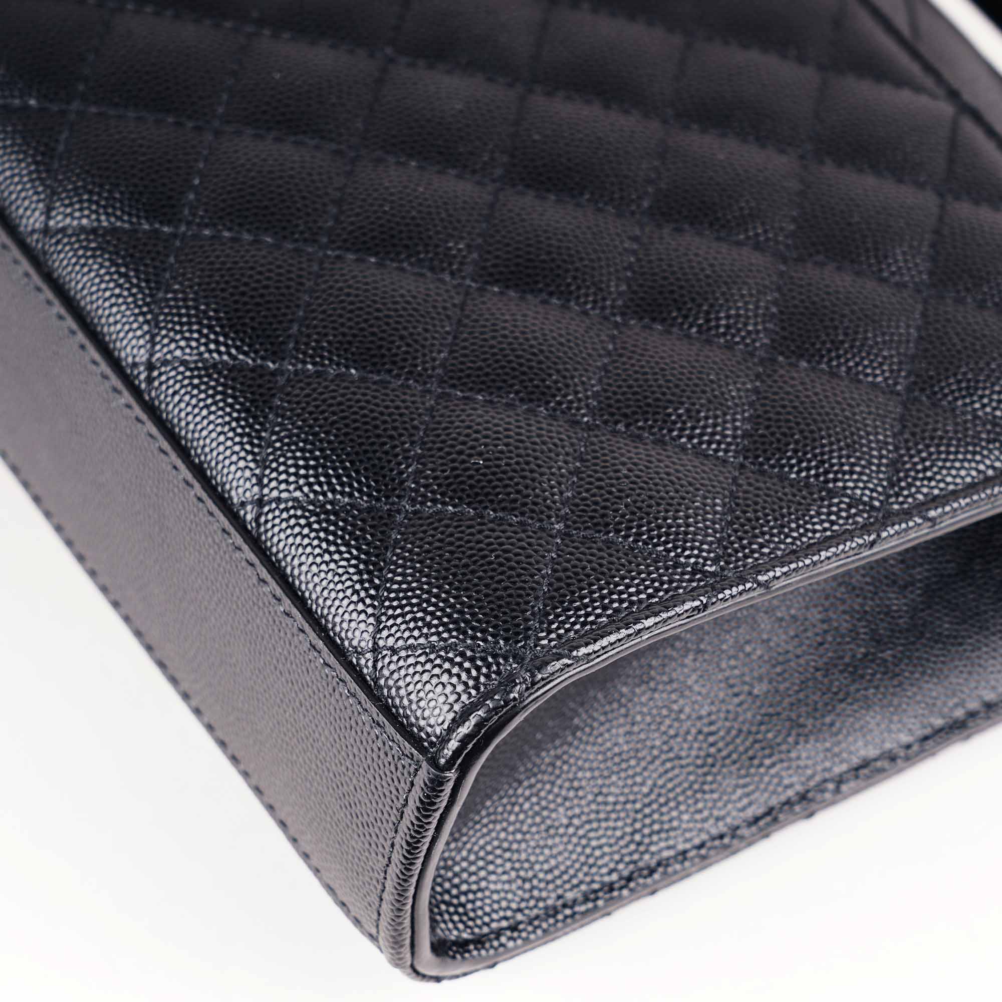Medium Envelope Shoulder Bag image