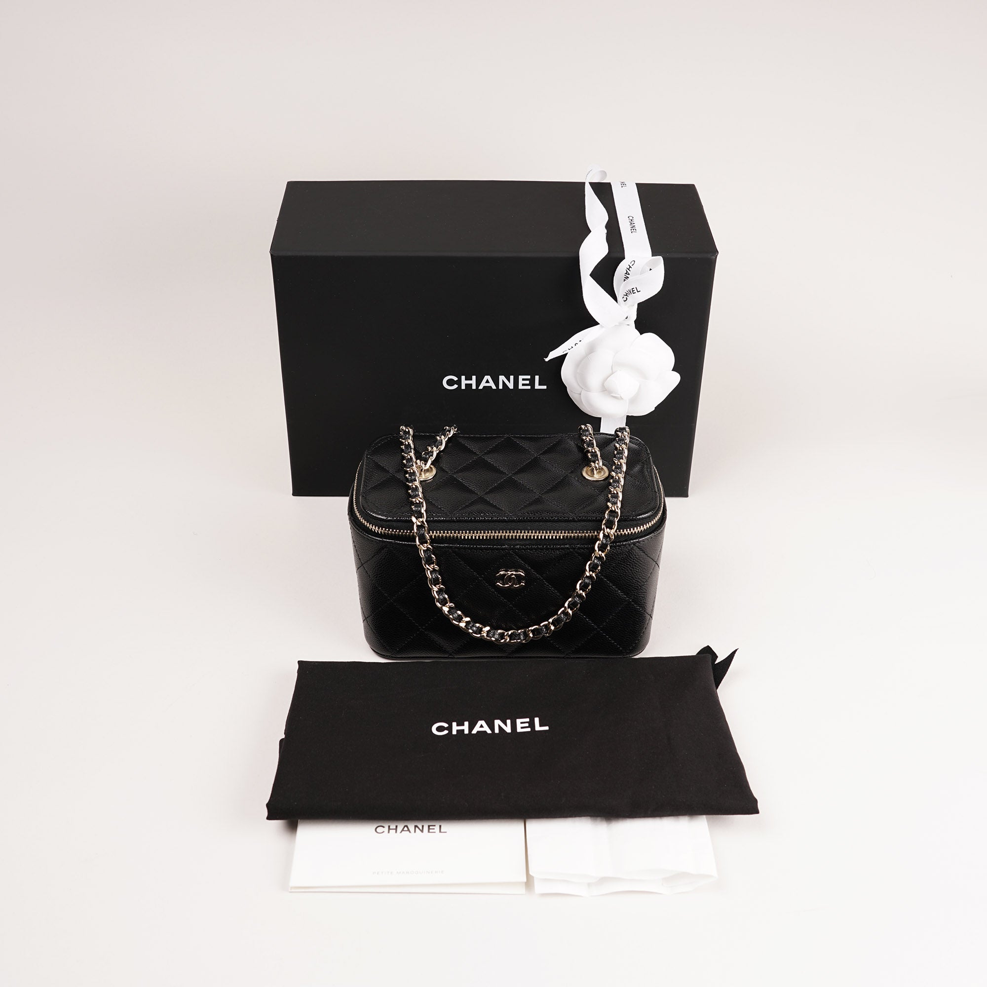 Small Vanity on Chain image