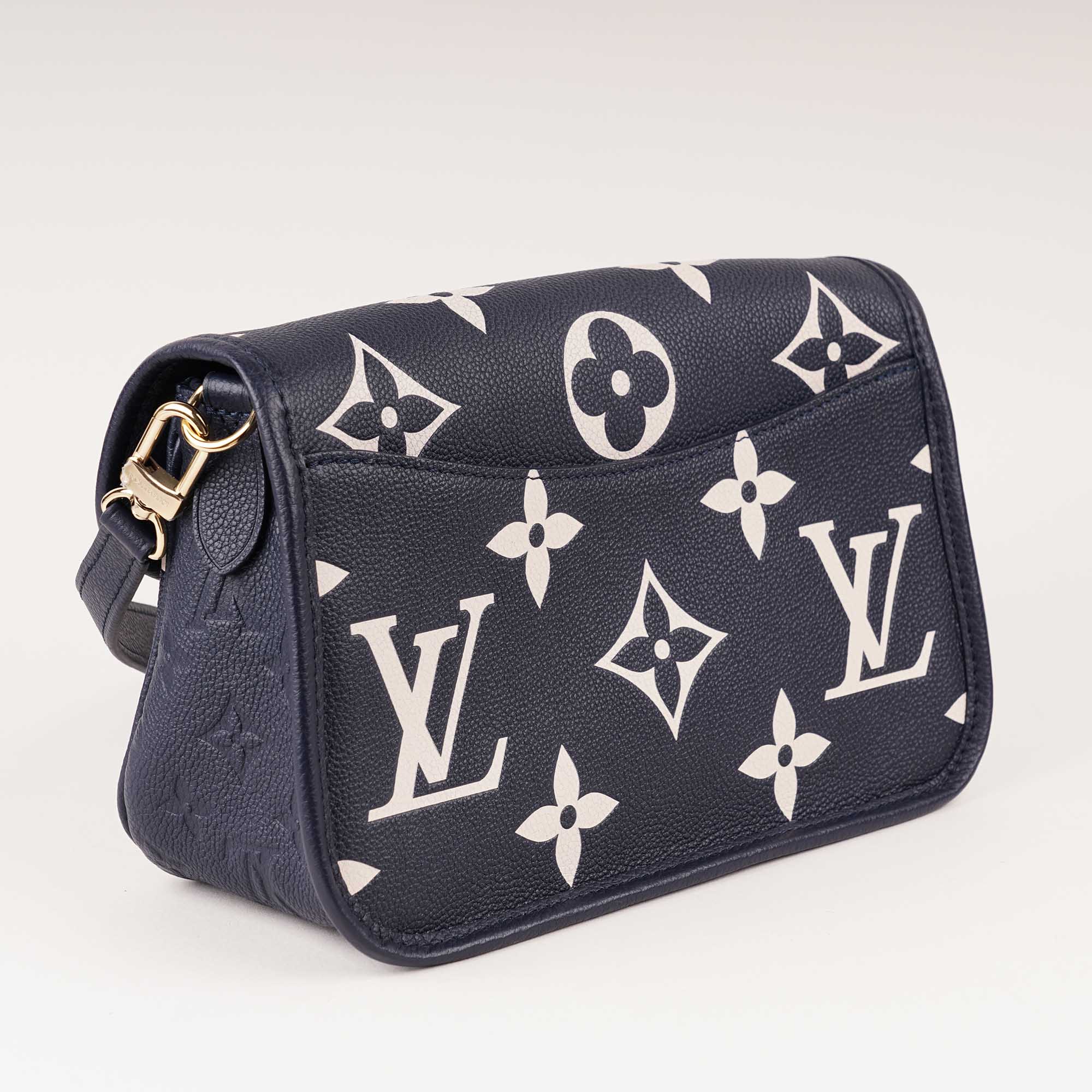 Diane Satchel Bicolor Bag image
