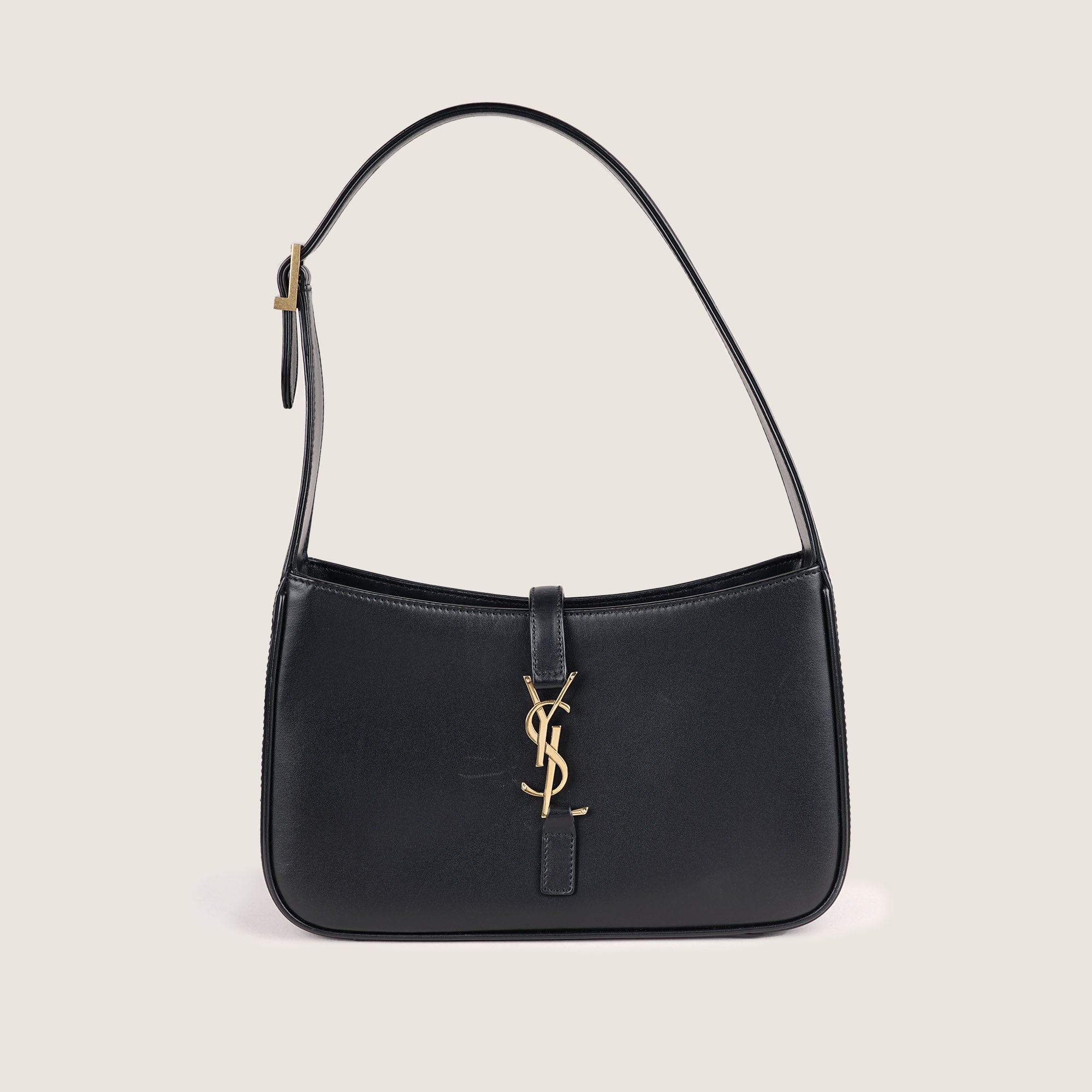 Le 5 Á 7 Shoulder Bag