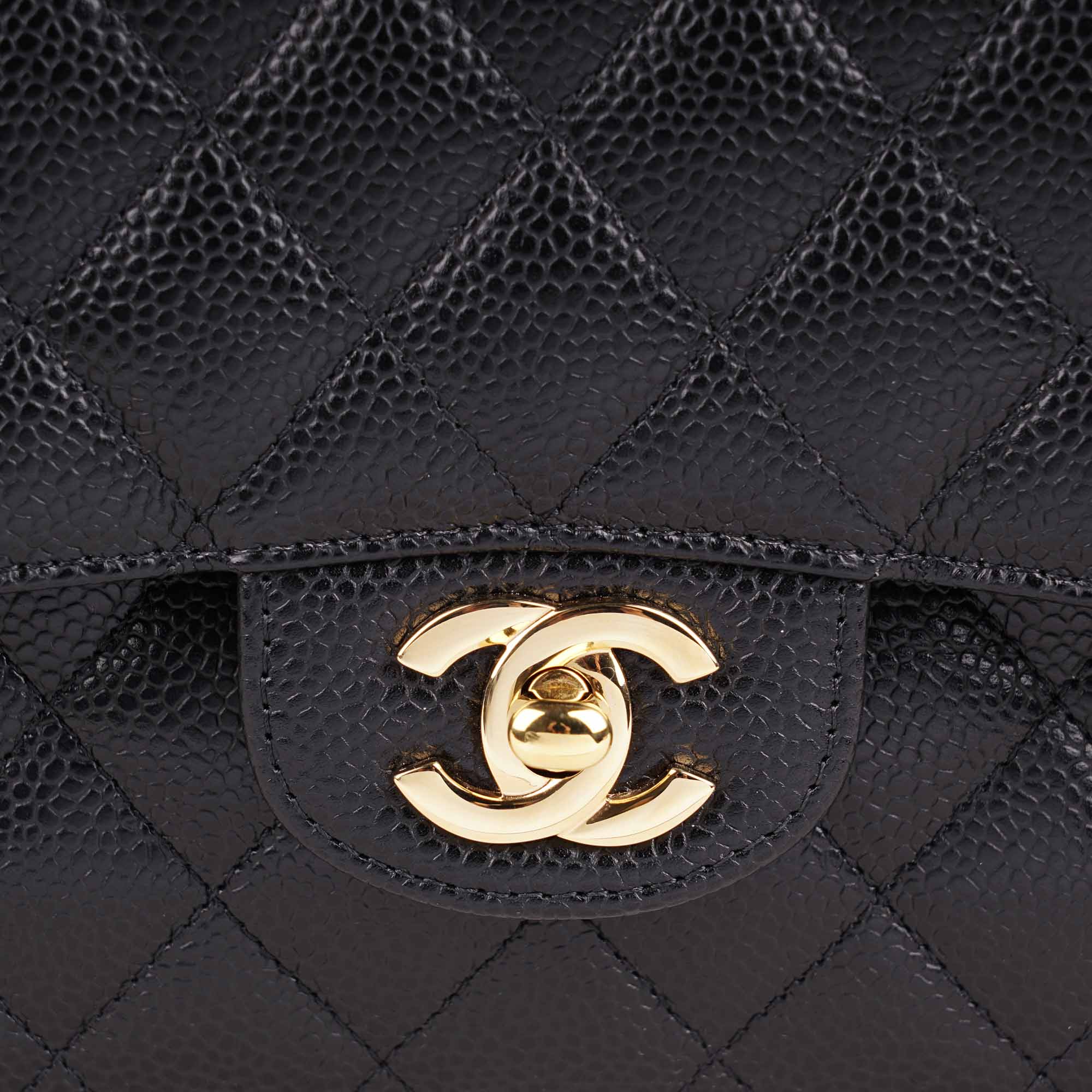 Classic Medium Double Flap Bag 2024 image